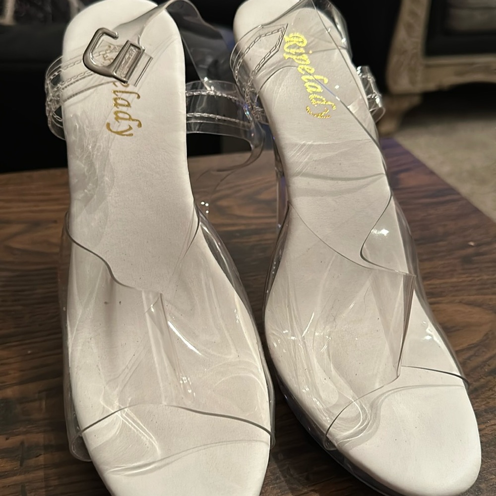 Never worn